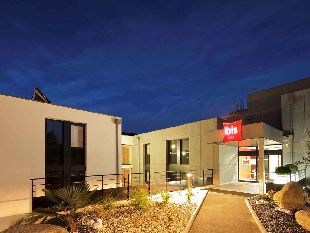 Hotel Ibis Guingamp Coeur De Bretagne