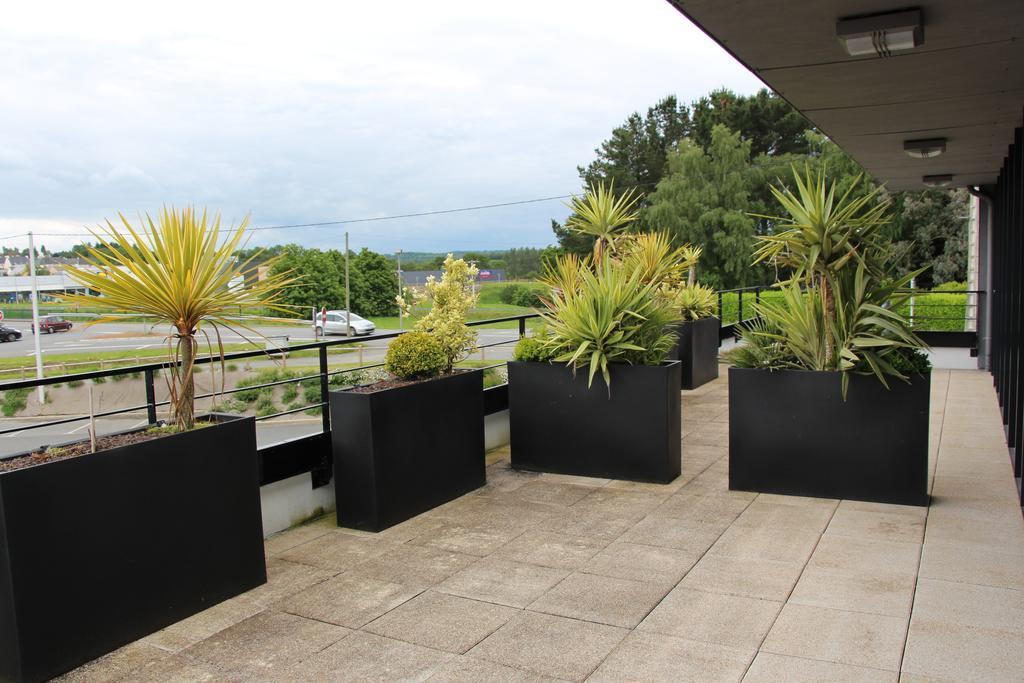 Ibis Guingamp Coeur De Bretagne Hotel Ploumagoar