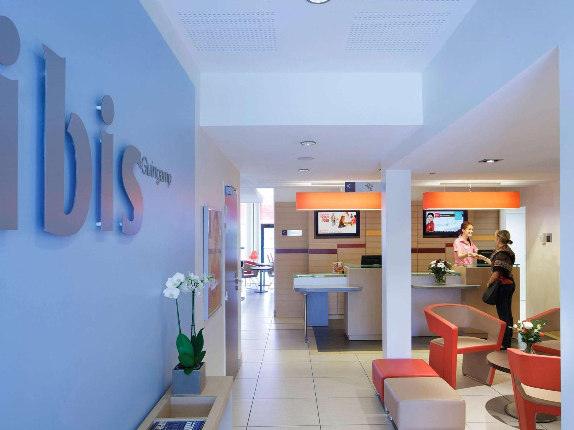 Ibis Guingamp Coeur De Bretagne Hotel Ploumagoar
